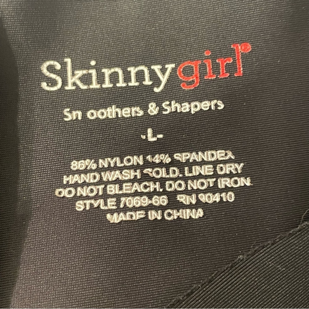 Skinny girl smoothers & shapers Black shape wear Shorts size large - Picture 4 of 4